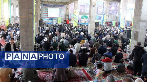 نماز عبادی سیاسی جمعه در هفته بسیج مستضعفین در نیشابور 