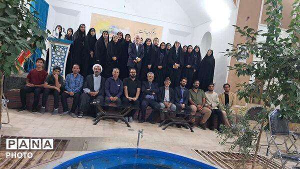 به احترام غزل و خاطره؛ بزرگداشت حافظ و محمدحسن نجفی