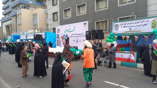 تجلی حضور باشکوه مردم در راهپیمایی ۲۲ بهمن 