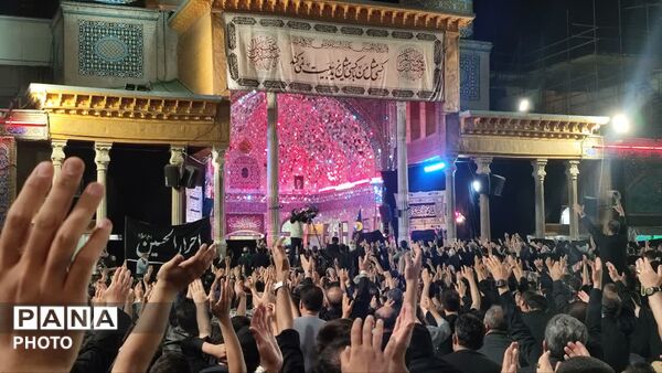 قاب های دیدنی از آیین گرامیداشت حضرت مسلم بن عقیل(ع) در حرم حضرت عبدالعظیم حسنی(ع) 