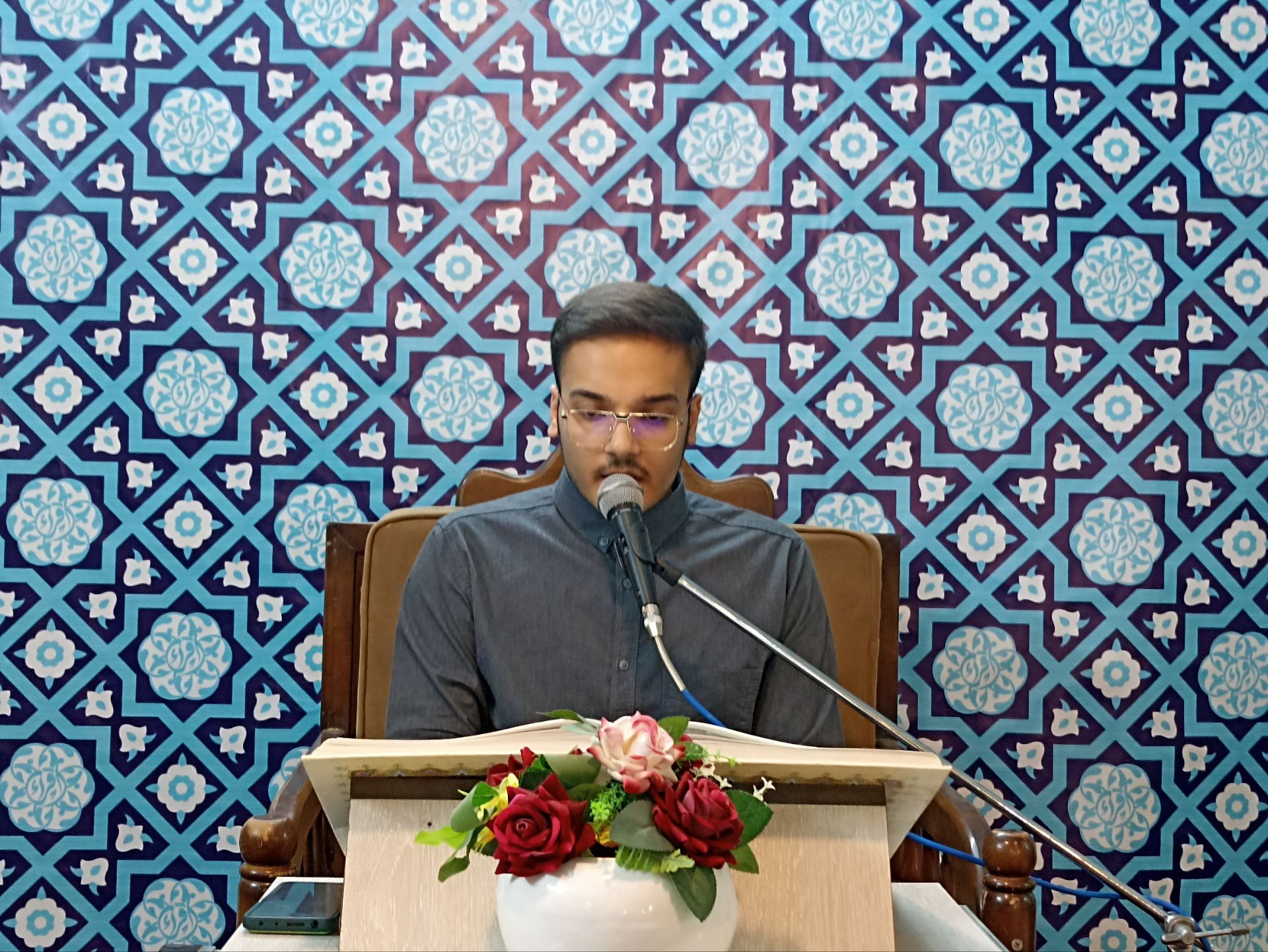 نوای آیات در حسینیه مرتضوی؛ محفل انس با قرآن با حضور اساتید برجسته در خرم‌آباد