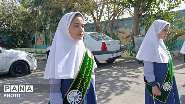 دبستان مهدیه میزبان «جشن عاطفه‌ها»