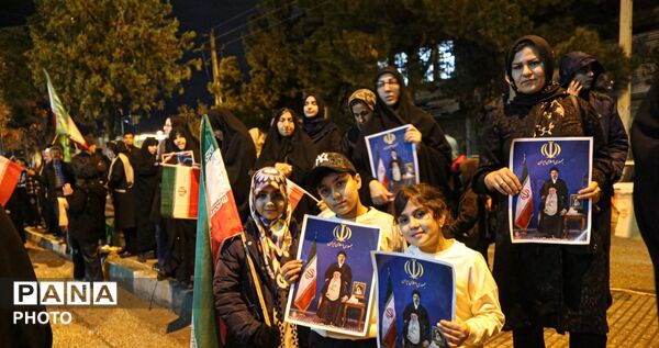 خروش شبانه کرمانشاه در عشق به ایران