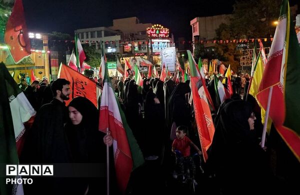 وقتی تمام شهر، رنگ سوگ او را به خود می‌گیرد