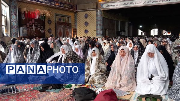 برگزاری پرشور نماز جمعه در نورآباد دلفان 