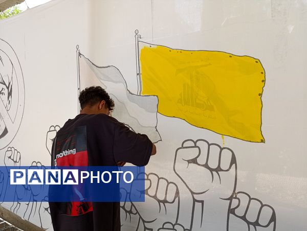 نمایشگاه نقاشی حماسه حسینی در اداره آموزش و پرورش ناحیه ۷ مشهد مقدس