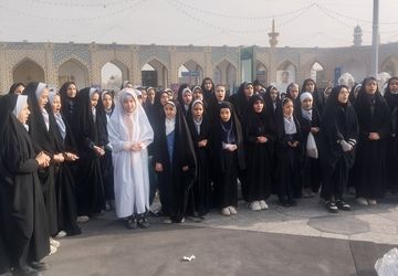 دانش‌آموزان مدرسه مهندس رحمانی فرد به حرم امام رضا علیه السلام مشرف شدند