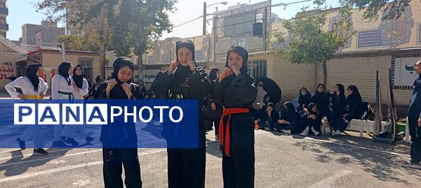 المپیاد ورزشی در دبیرستان کوثر فرهنگیان