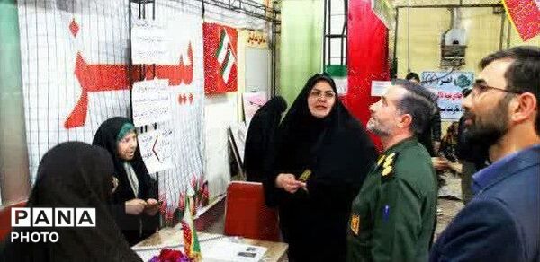 برپایی نمایشگاه بانوان مقاومت، ستون های استقامت با موضوع «نقش زنان در دفاع مقدس»
