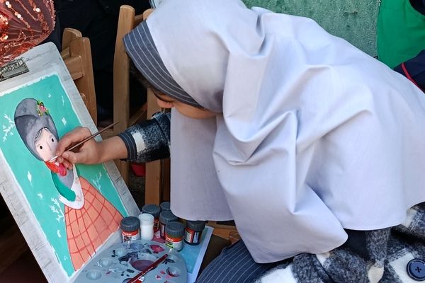 جشنواره ماها در دبستان دخترانه بعثت ۲؛ روزی پر از شادی و خلاقیت