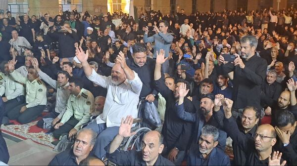 مراسم وداع با شهید امنیت هادی میرآبادی در مسجد جامع شهرستان نیشابور 