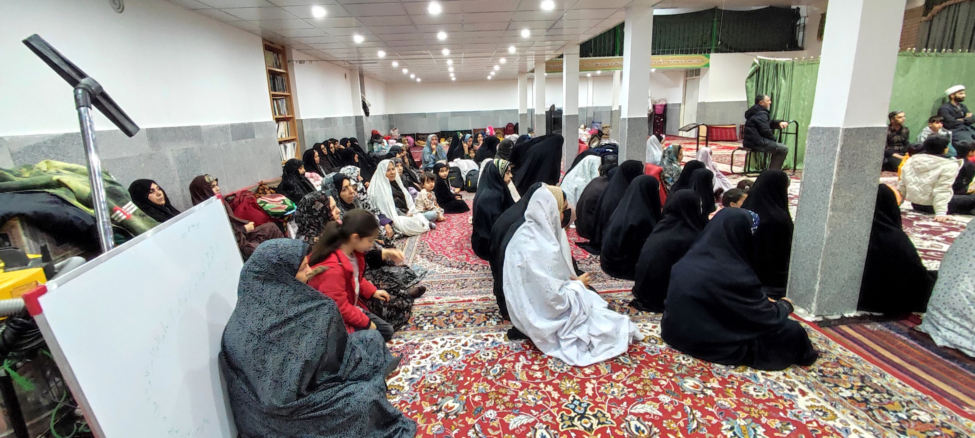 حضور ۷٠ دانش‌آموز  معتکف در مسجد امام رضا(ع)، رضا آباد شرقی شیروان