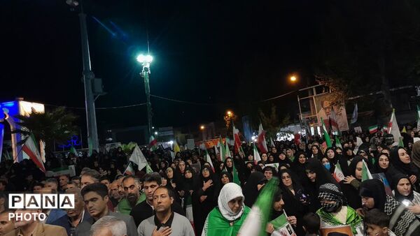 چهل وهفتمین قرار شبانه همچنان لبیک گویان در خیابان‌های کوهدشت