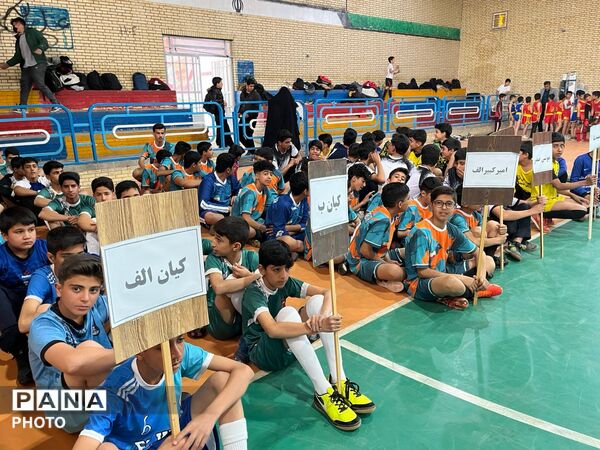 افتتاحیه مسابقات فوتسال جام اقتدار در خاتم 