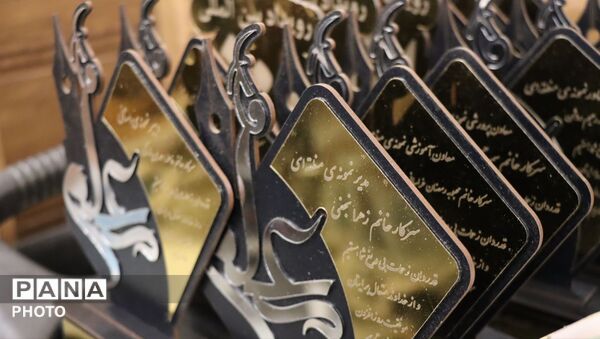 تقدیر از برترین‌های پرورشی پاکدشت 