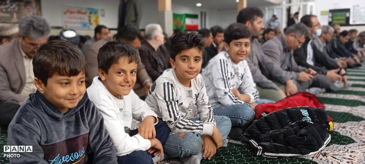 دهه کرامت در دهگلان؛ تجلیل از ایثار، تجدید پیمان با شهادت