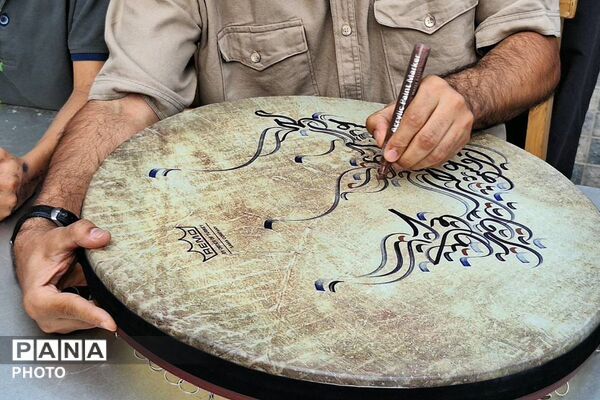 تجربه‌ای متفاوت در خوشنویسی