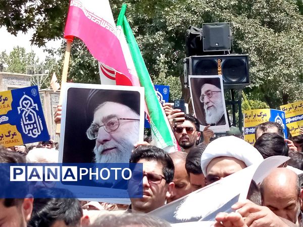 مشت هایی که انتقام را صدا می‌زند 