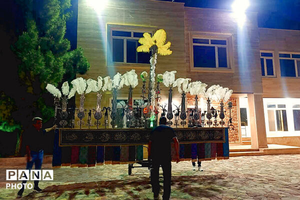 علم‌بندان ۲۰۰ ساله در دشت‌بیضا