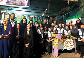 اجتماع دانش‌آموزان و فرهنگیان در موکب شهدای دانش آموز ورامین 