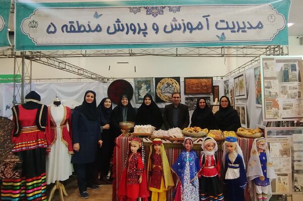 حضور پررنگ هنرستان‌های منطقه پنج تهران در نمایشگاه کارنمای تحول هنرستان‌های شهر تهران