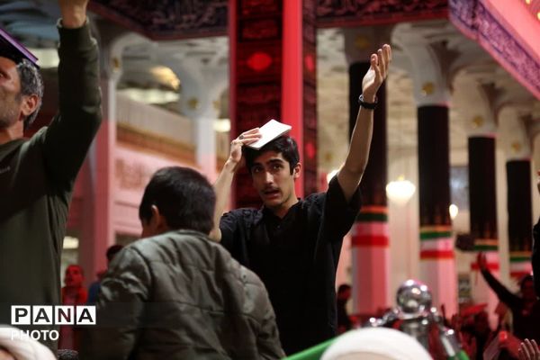 مراسم احیاء نخستین شب قدر در حرم حضرت معصومه(س)
