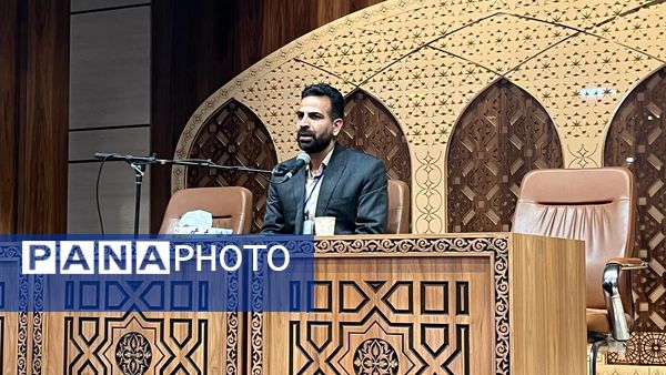 جلسه هم‌اندیشی و دانش افزایی ویژه سر گروه‌های مشاوره و تفکر سبک زندگی آموزش و پرورش خراسان رضوی 