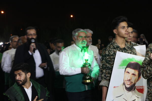 کاروان اقتدار در یزد؛ جلوه‌ای از دستاوردهای دفاعی، فرهنگی و مردمی انقلاب