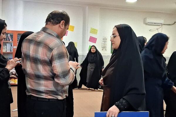 کارگاه آموزشی «طرح تحول در فرآیند آموزش و یادگیری» در باشت 