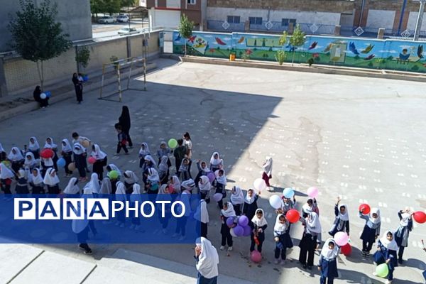 شکوفه‌های لبخند در لردگان نوید سالی پربار در مدارس نیایش و مهرآفرین