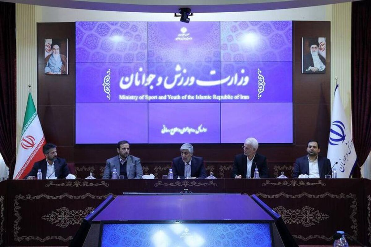 برگزاری دومین جلسه بررسی اخذ مجوز حرفه‌ای دو باشگاه استقلال و پرسپولیس