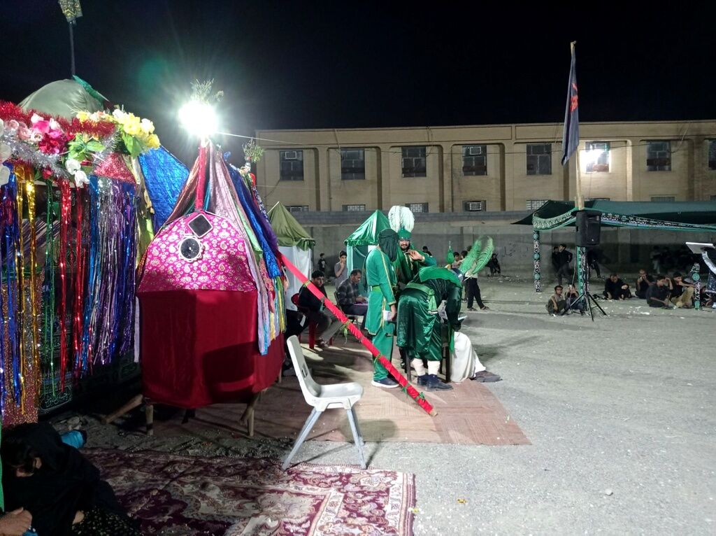 آیین سنتی تعزیه‌خوانی «عروسی شاهزاده قاسم» در محله زرکی میناب