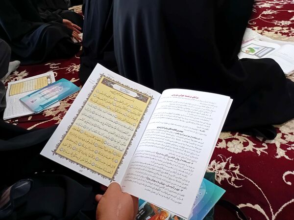 کلاس‌های اوقات فراغت دانش آموزان در روستای نقاب