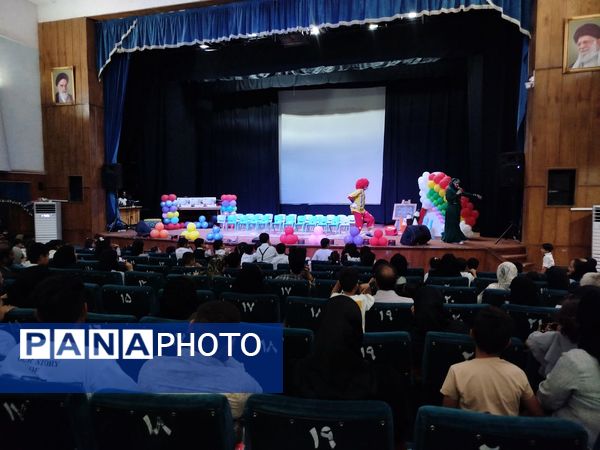 جشن باشکوه فارغ‌ التحصیلی نوگلان رنگین کمان کاشمر