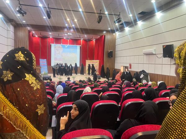 جشنواره سرود در فرهنگسرای فین