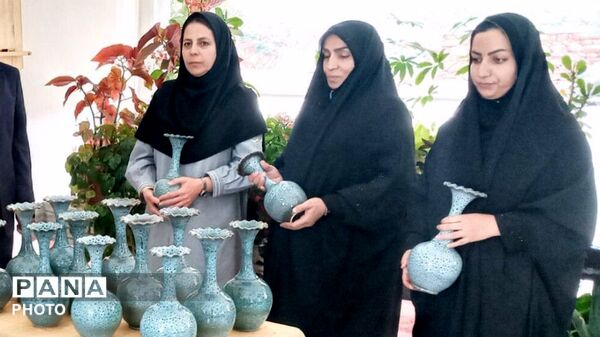 تجلیل از مقام شامخ فرهنگیان منطقه سردرود