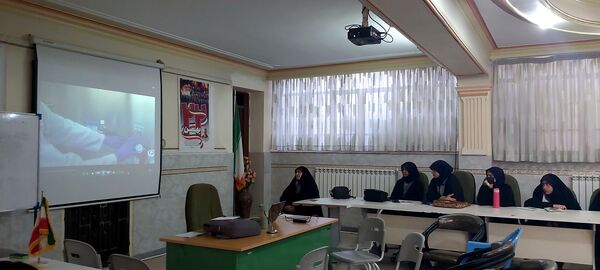 کارگاه آشنایی با تجهیزات آزمایشگاه کشت سلول و تکنیک‌های آسپتیک