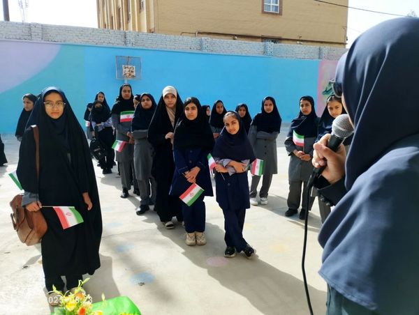  جشن جوانه ها در دبیرستان رفعت کاشمر