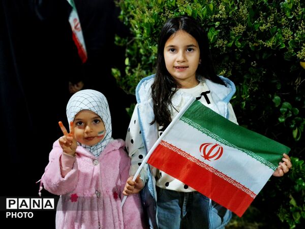 میدان ۲۲ بهمن گلوگاه، میعادگاه پیمان با ایران