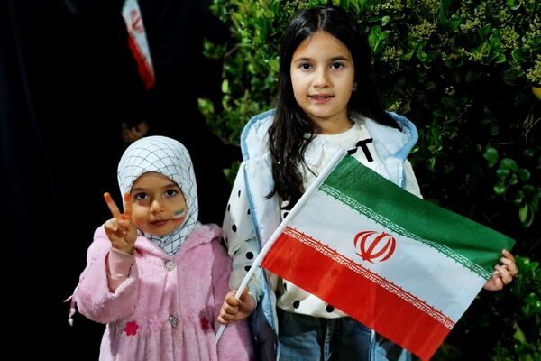 میدان ۲۲ بهمن گلوگاه، میعادگاه پیمان با ایران