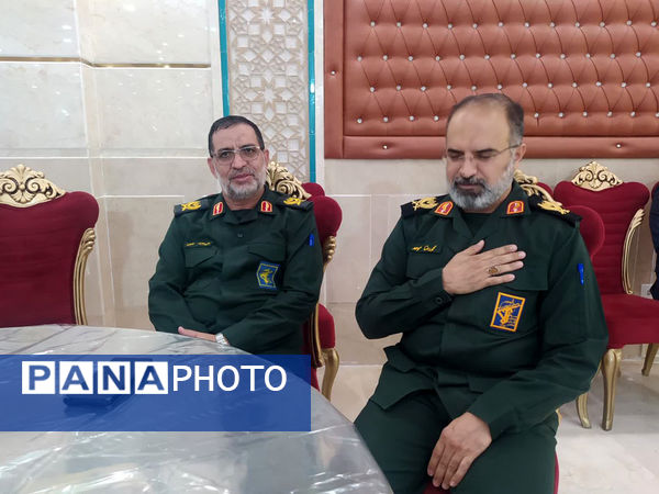 آیین تجلیل از خبرنگاران در سپاه قم