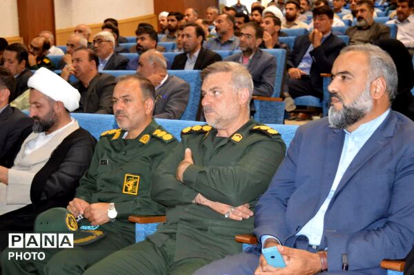 مراسم تودیع و معارفه فرمانده و جانشین ناحیه مقاومت بسیج فارسان