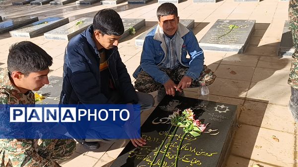 اجرای طرح لاله‌های روشن در آموزشگاه شیخ فضل‌الله نوری 