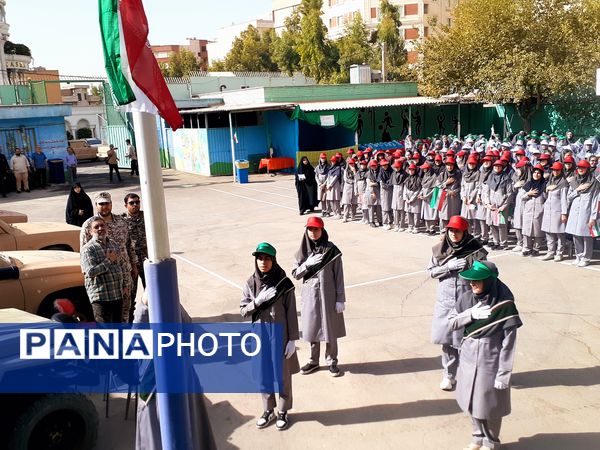 گرامیداشت هفته دفاع مقدس و زنگ مهر در مدرسه شایستگان