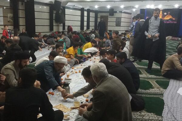 مراسم اعتکاف دانش‌آموزی در بهارستان‌۲ آغاز یک سفر معنوی