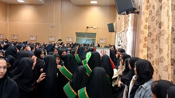 بوی عطر شهدا دوباره شهر را پر کرد 