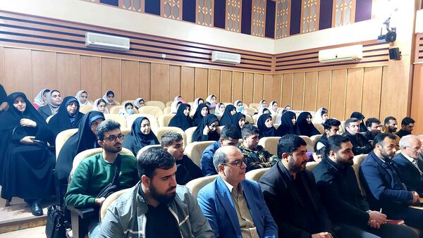 پویش کتابخوانی به‌مناسبت هفته بسیج 