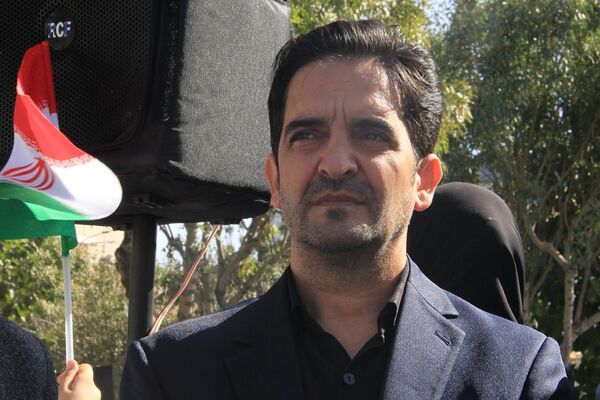 تجلی اقتدار مردم بهارستان در راهپیمایی ۱۳ آبان