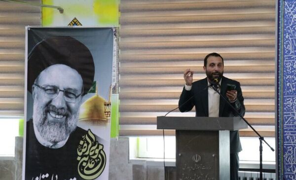 مراسم سالگرد شهادت آیت‌الله رئیسی در اداره‌کل آموزش‌وپرورش استان البرز 