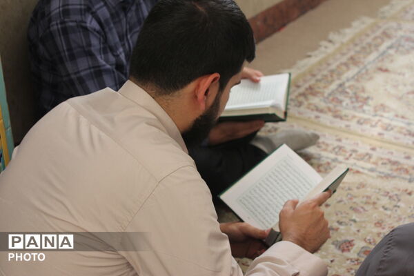 محفل انس با قرآن کریم در مدارس ۱۵ خرداد و ناطق نوری اسلامشهر 
